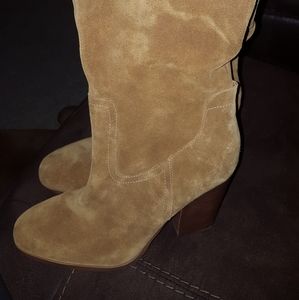 Brand New Women's boots